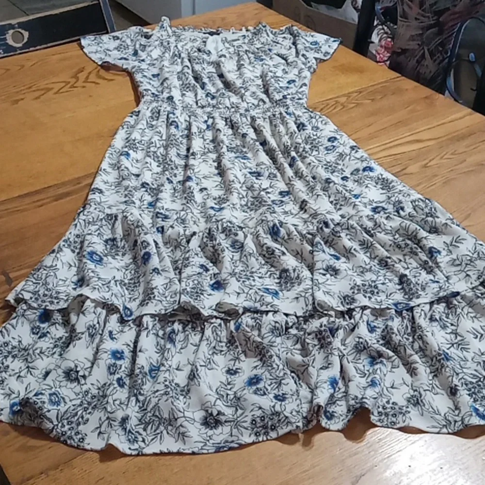 TALBOTS Womens SMALL Dress FLORAL LONG Used Preowned Cocktail Party Flowers - Picture 1 of 7